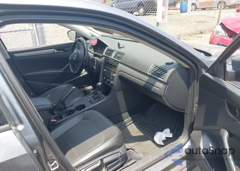 2015 Volkswagen Passat 1.8T Wolfsburg Edition from USA, damaged, VIN 1VWAT7A39FC091867